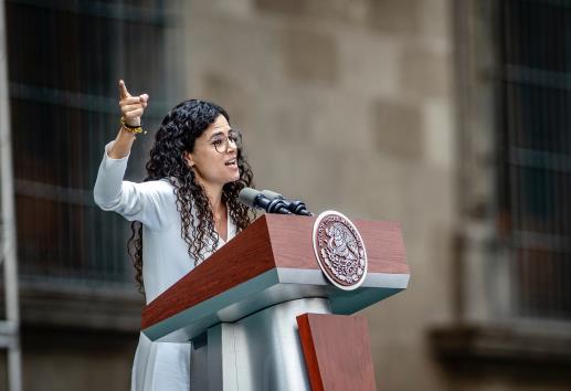 "El Gordito de Oro": Luisa María Alcalde, "Al Tío" se le respeta en Veracruz