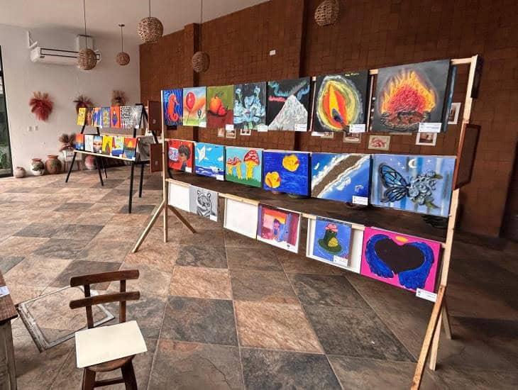Alumnos de artes plásticas encabezan la exposición ´A.R.A´