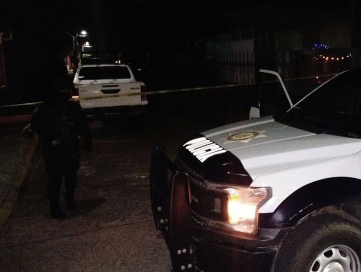 Joven toma la puerta falsa y se dispara en Hueyapan de Ocampo