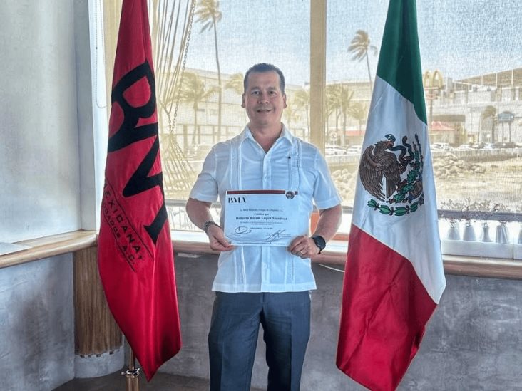 Integrantes de la Barra Mexicana de Abogados Capítulo Veracruz reciben certificaciones