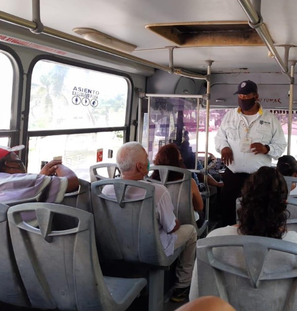 Este camión urbano de Veracruz fue un autobús de estudiantes de EU | VIDEO