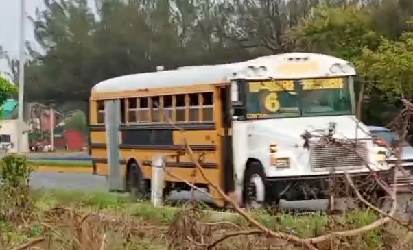 Este camión urbano de Veracruz fue un autobús de estudiantes de EU | VIDEO
