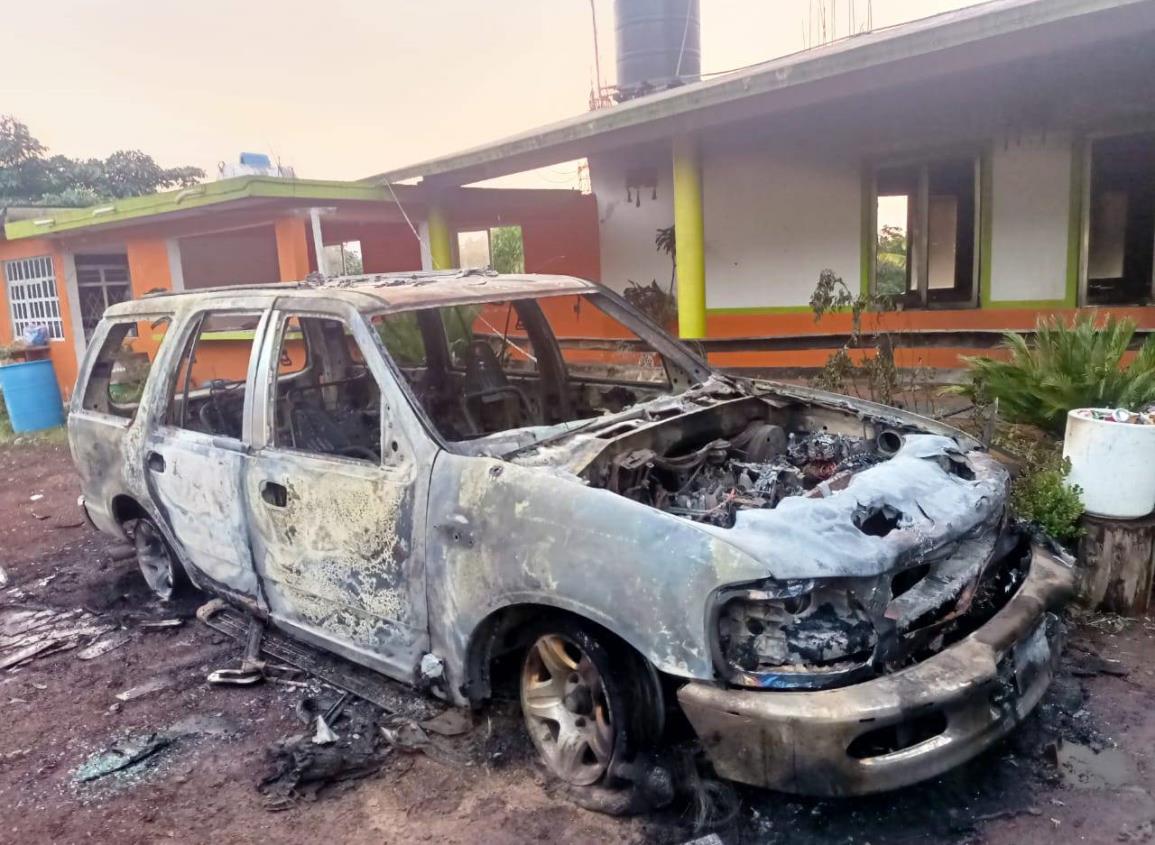 Incendian vehículo y casa de campaña de candidato de Morena a la alcaldía de Jilotepec