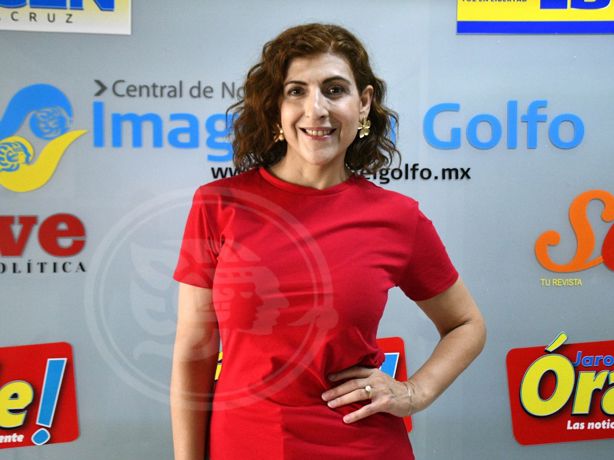 ´Instrucciones para volar´... ¿o para amar? La obra que la actriz xalapeña Karina Gidi presentará próximamente (+VIDEO)