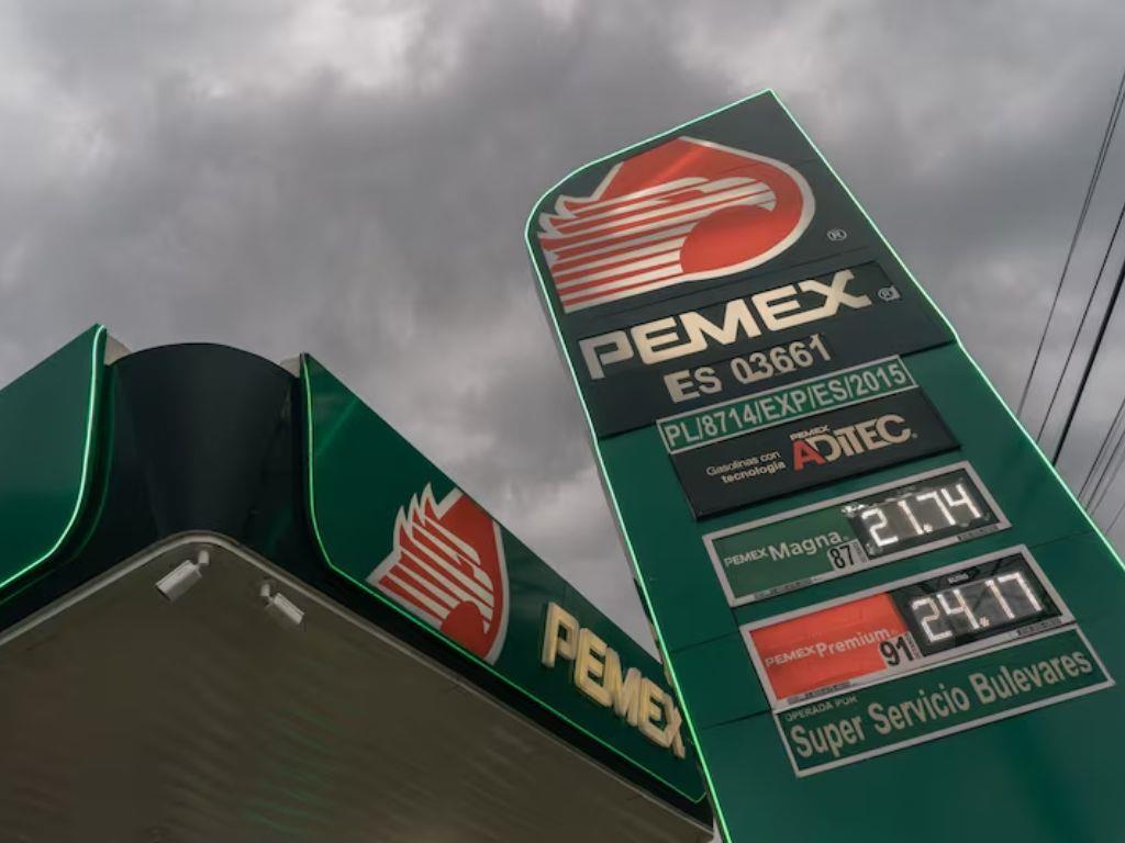 Pemex: ¿cuánto dinero prevén ahorrar con el recorte de plazas?