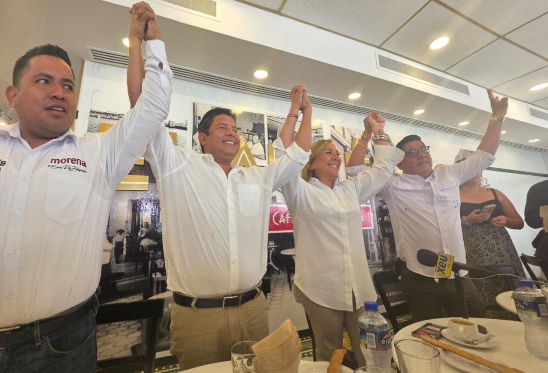 Renuncia Mariano Molina, candidato del PT por Boca del Río, y se suma a Bertha Ahued de Morena