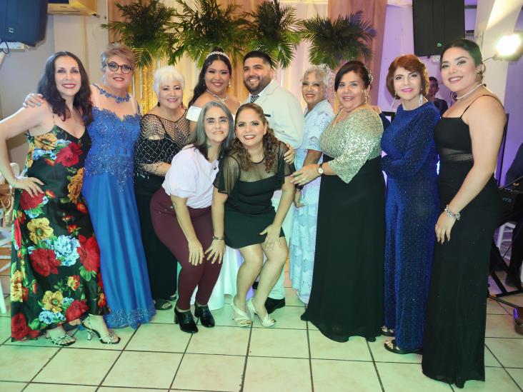 Milton Omar Nava Marín y Lissette Olivares Aguilar contraen matrimonio