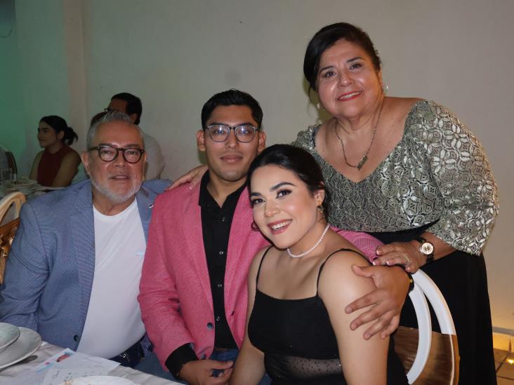 Milton Omar Nava Marín y Lissette Olivares Aguilar contraen matrimonio