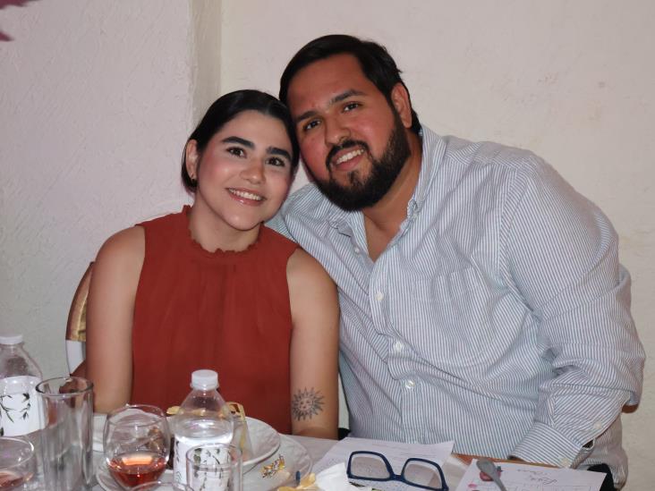 Milton Omar Nava Marín y Lissette Olivares Aguilar contraen matrimonio