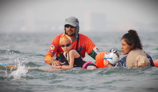 Éxito actividad de aguas abiertas para los niños