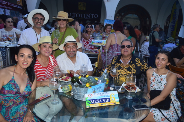 Se llevó a cabo con gran éxito el 9º Festival del Vino y el Mar