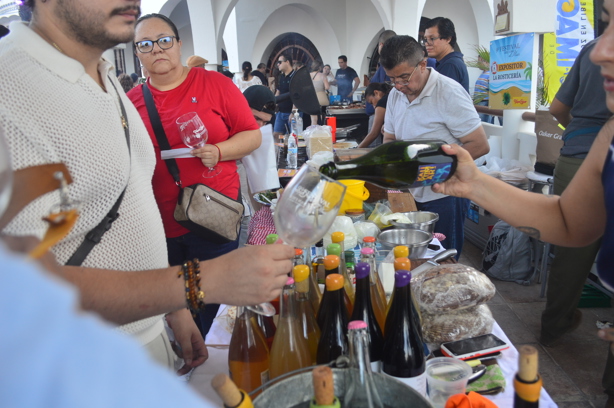 Se llevó a cabo con gran éxito el 9º Festival del Vino y el Mar