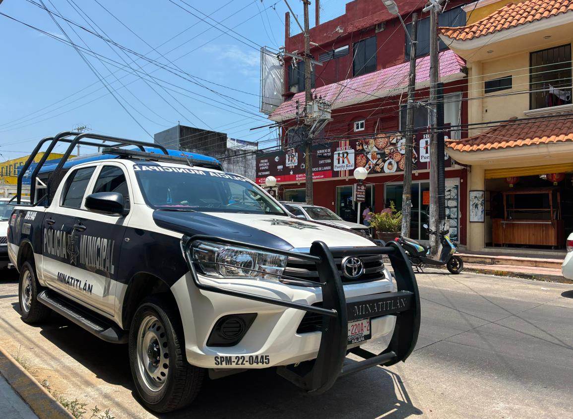 Encuentran a hombre sin vida en hotel de Minatitlán | VIDEO