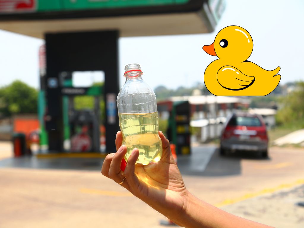 Alertan por despacho gasolina adulterada en Coatzacoalcos, ya ocasionó daños a un auto | VIDEO