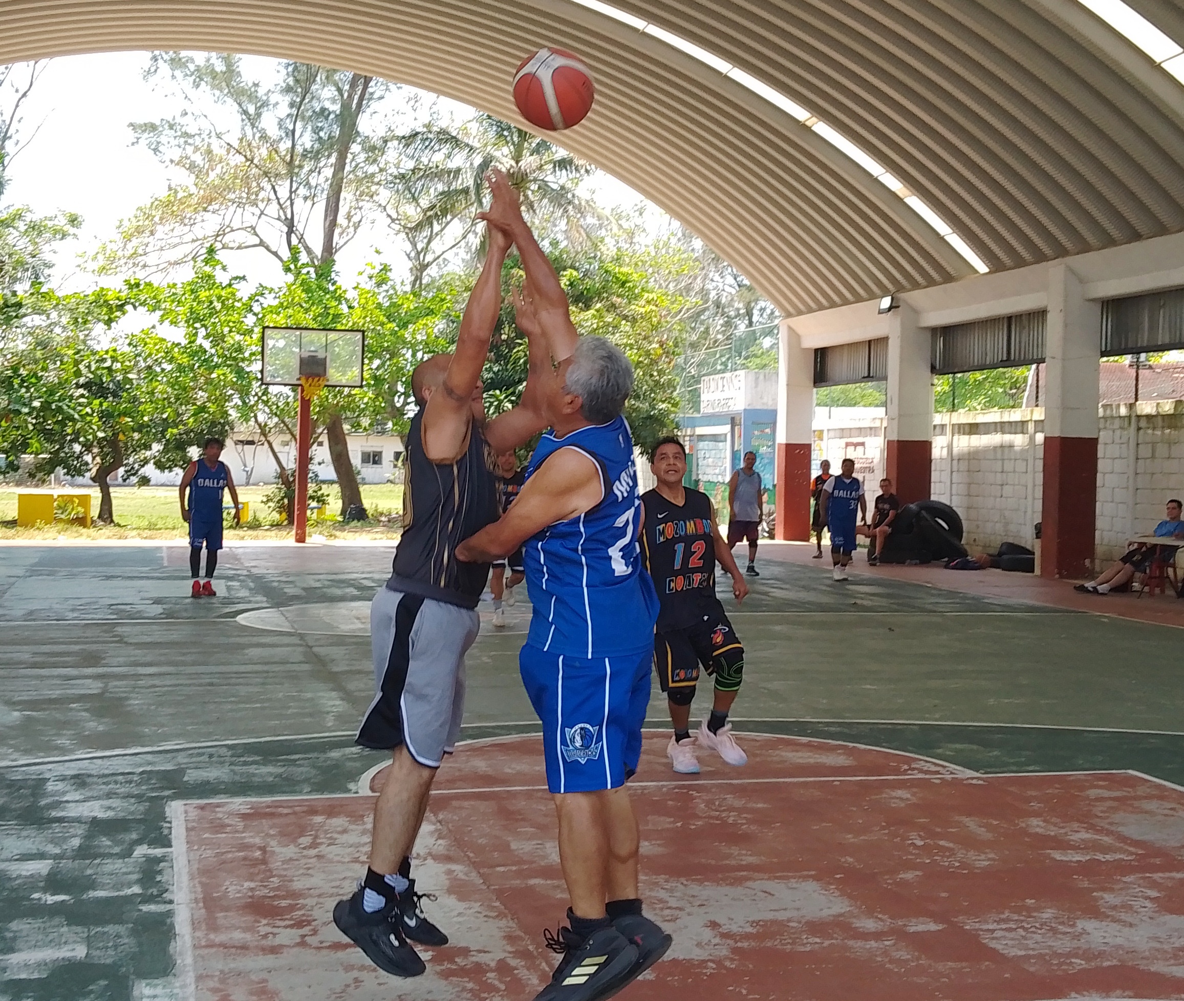Conjuntos locales y de la región dicen sí al Nacional de Maxibaloncesto