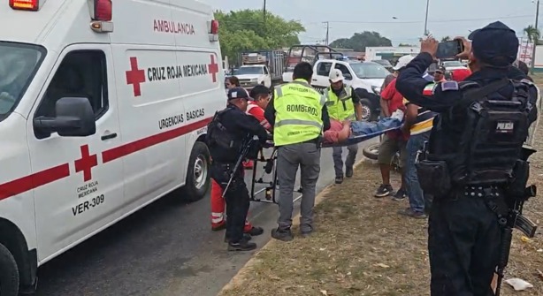 Motociclista resulta gravemente herido tras derrapar en Martínez de la Torre