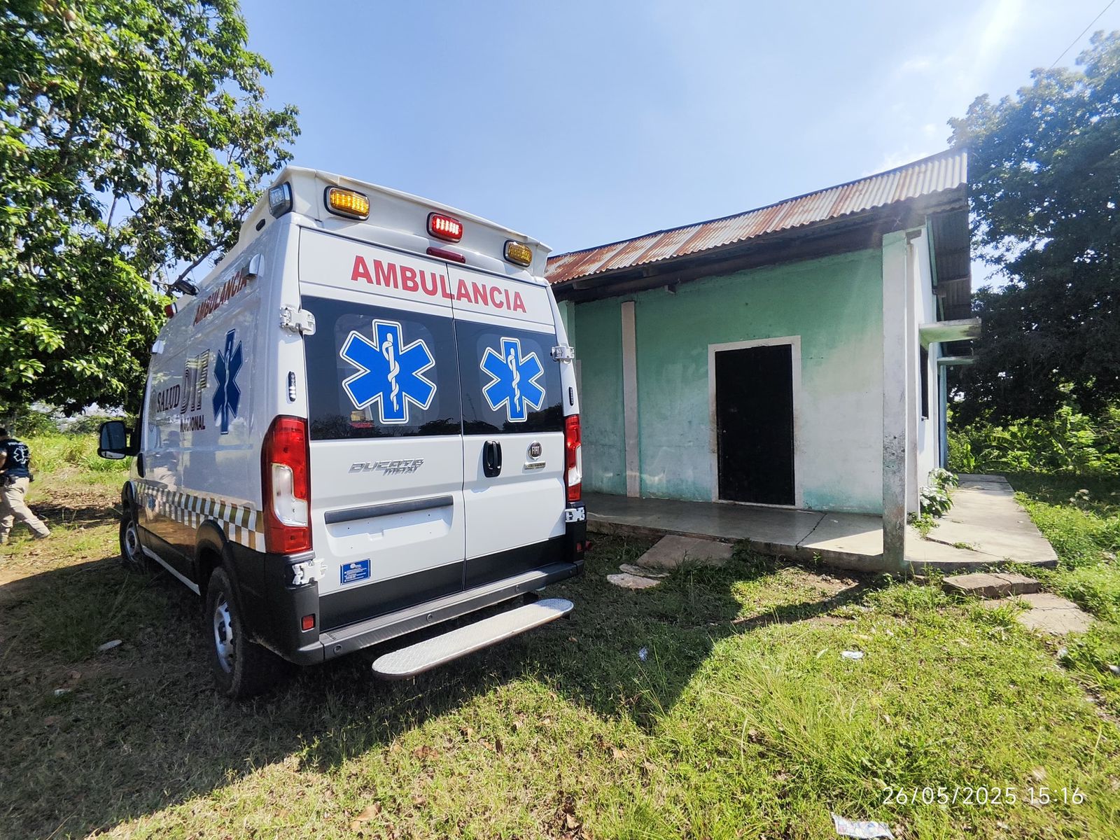 Hombre navajeado en barrio de Acayucan