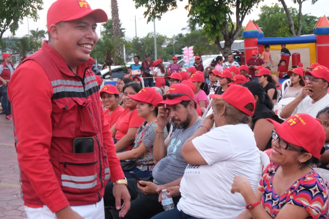 Más de 400 simpatizantes acompañan a Sayloung Aquino en su precierre de campaña