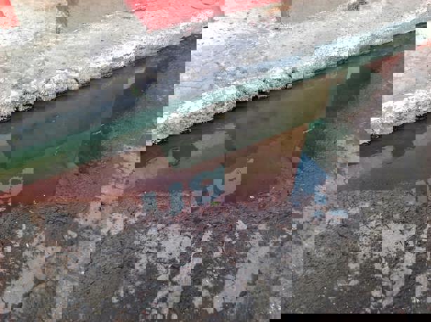 Alertan por fugas de aguas negras en calles del Centro de Veracruz