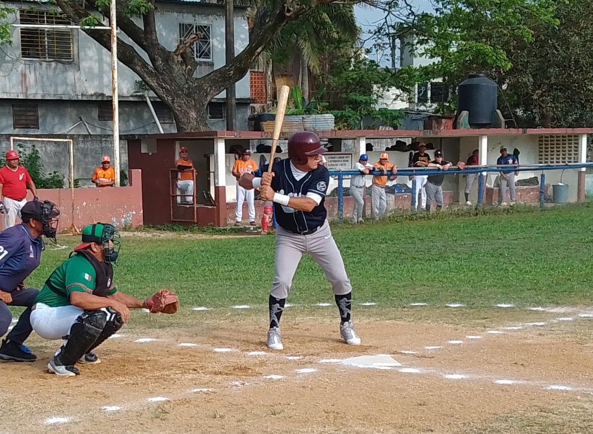 Choque de grandes  en el beisbol de 50 años y más