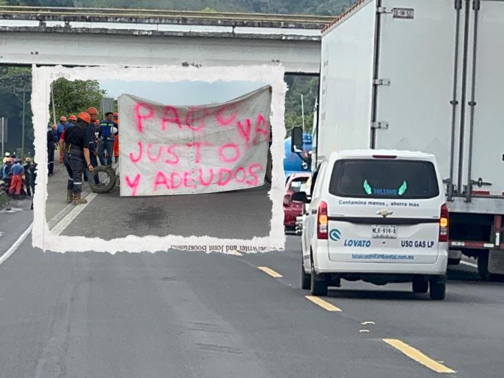 Bloquean autopista Gutiérrez Zamora-Tihuatlán; ¿cuál es el motivo?