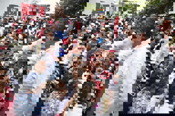 Carlos Vasconcelos cierra campaña confiando en una fiesta democrática segura en Coatzacoalcos | VIDEO