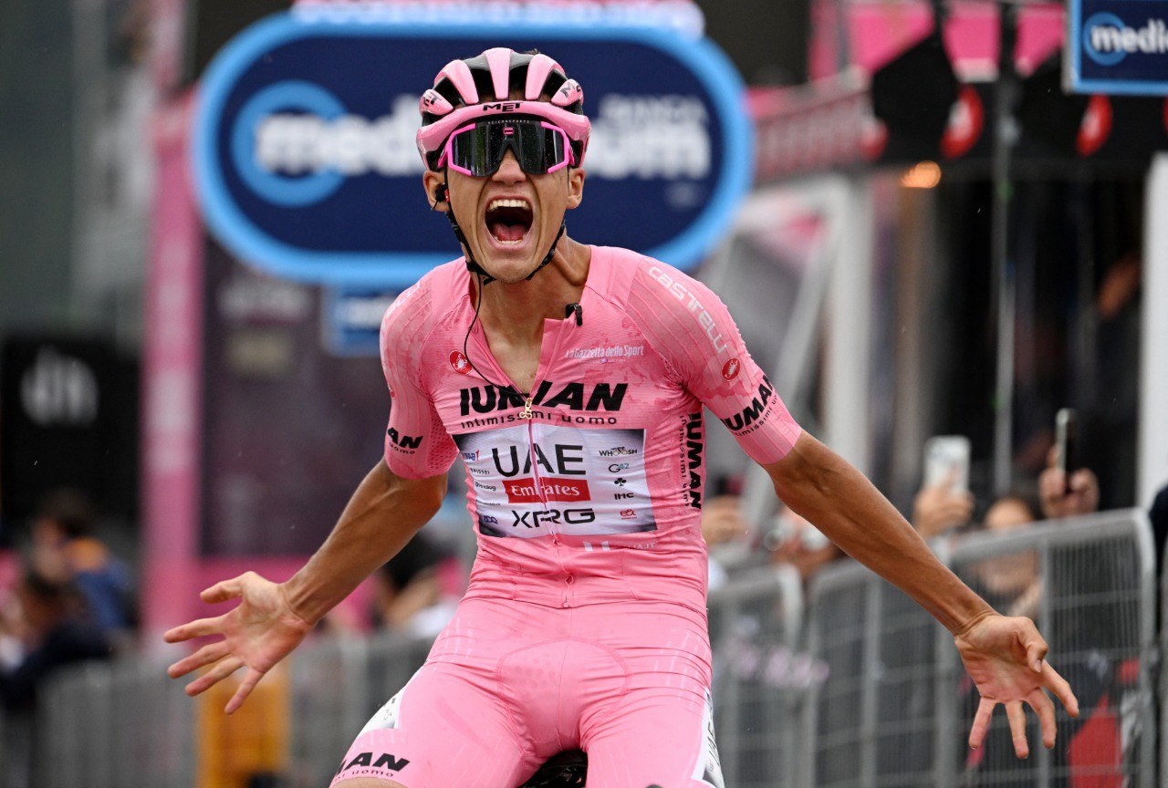 Gana Isaac del Toro la Etapa 17 del Giro Italiano