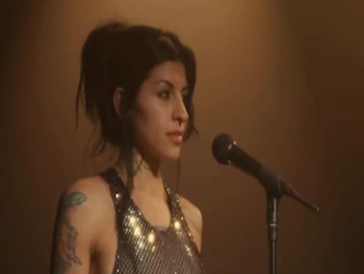 Cazzu anuncia shows en México de Latinaje en vivo