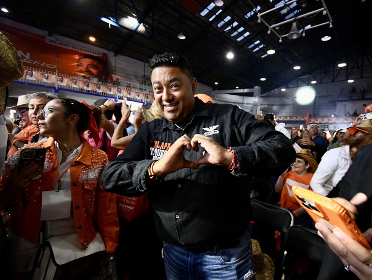 Vamos a poner a Xalapa en movimiento: Román Moreno