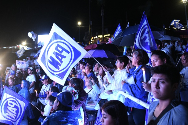 Con llamado a "defender el voto", cierra campaña Maribel Ramírez en Xalapa