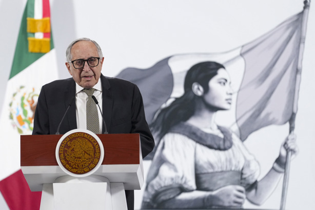 Gobierno de México emitirá decreto para producir insumos y medicamentos en territorio nacional