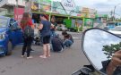 Repartidor en moto resulta lesionado tras choque a la altura del fraccionamiento Las Vegas