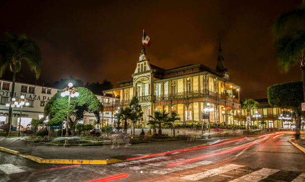 Así se veía el Palacio de Hierro de Orizaba cuando se construyó ¿Qué relación tiene con la Torre Eiffel?