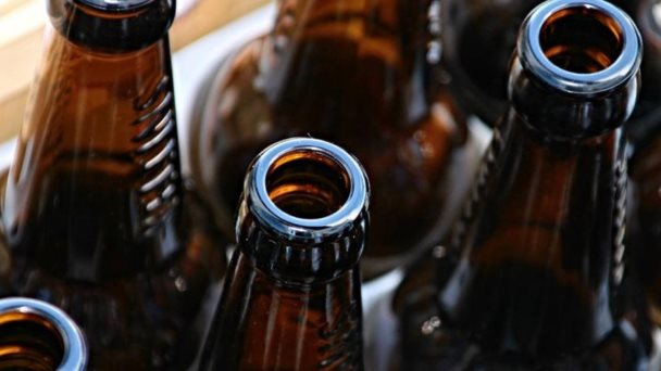 La ley seca no existe, golpea economía y exhibe falta de cultura democrática