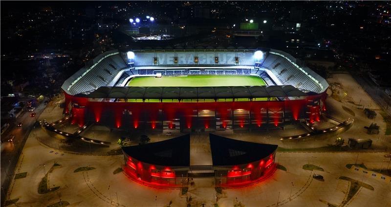 Aun sin fecha de llegada para equipo de futbol al nuevo estadio Luis Pirata Fuente