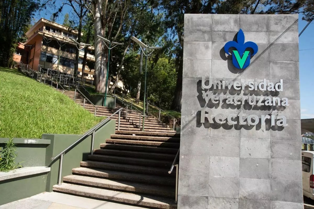 La UV, ante el riesgo de una rectoría ilegal
