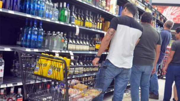Café Jarocho: Compras de pánico por ley seca en Veracruz