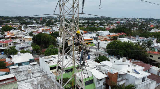 89 mil usuarios afectados por mega apagón en Boca del Río; CFE explica la causa