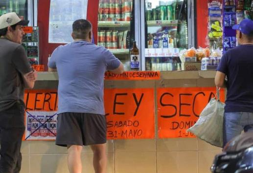 Café Jarocho: Compras de pánico por ley seca en Veracruz