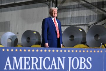 Donald Trump duplicará los aranceles al acero y al aluminio hasta el 50%
