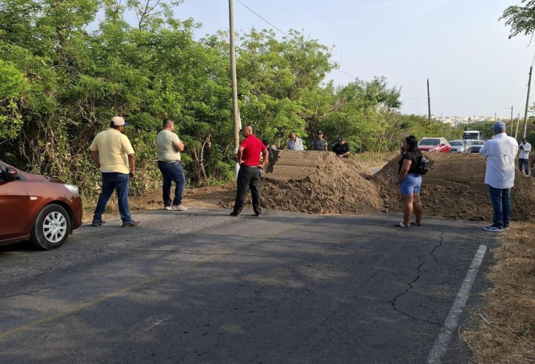 Ciudadanos de Alvarado denuncian bloqueo de camino a Mandinga y Mazota