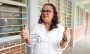 Daniela Griego emite su voto, llama a participación ciudadana y a respetar resultados electorales