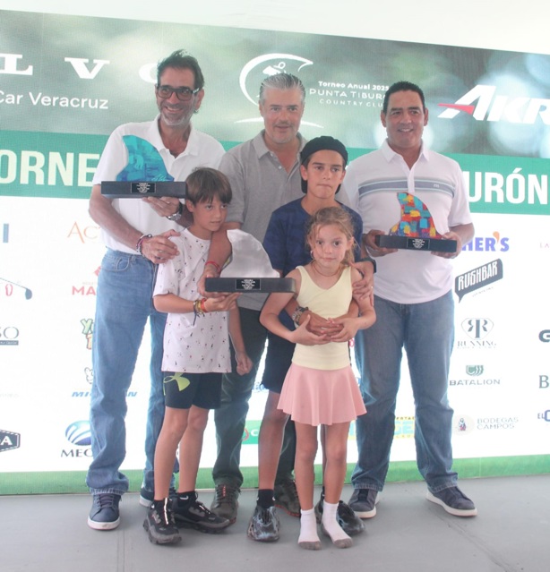 Logra Hugo Hernández triunfo en Torneo Anual de Golf