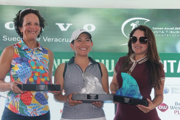 Logra Hugo Hernández triunfo en Torneo Anual de Golf