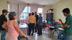 Esta casilla en Coatzacoalcos tardó 3 horas en abrir por falta de funcionarios, pidieron apoyo de ciudadanos