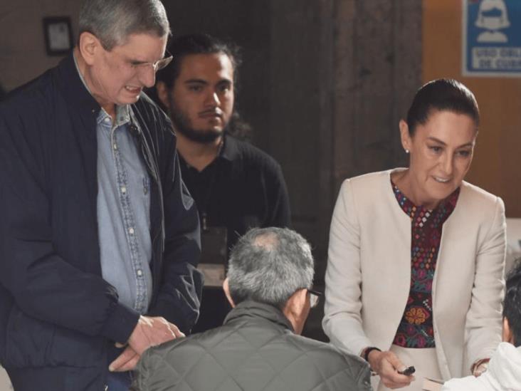 Claudia Sheinbaum acude a votar en elección judicial