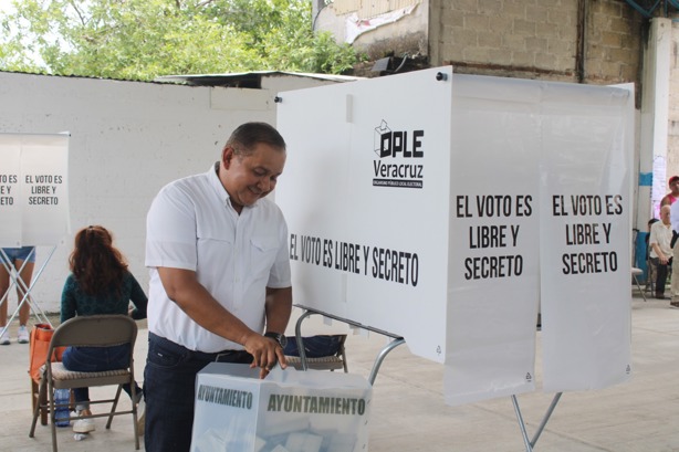 Jornada electoral en Misantla se vive con paz y participación ciudadana: alcalde