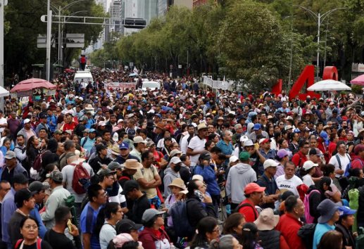 CNTE está por definir si levantan o no plantón en CDMX; continúan asambleas estatales