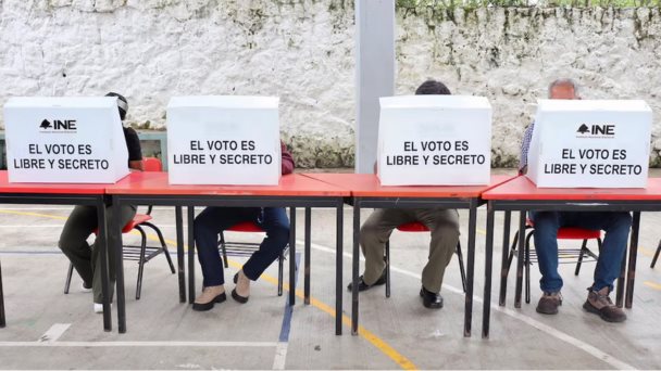 Examen democrático aprobado y sin violencia