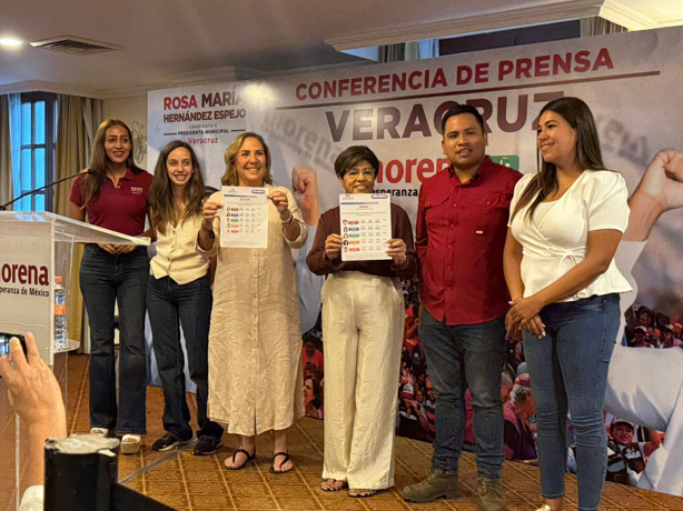 Rosa María Hernández Espejo se declara ganadora en Veracruz: "Ya aterrizó la 4T" | VIDEO